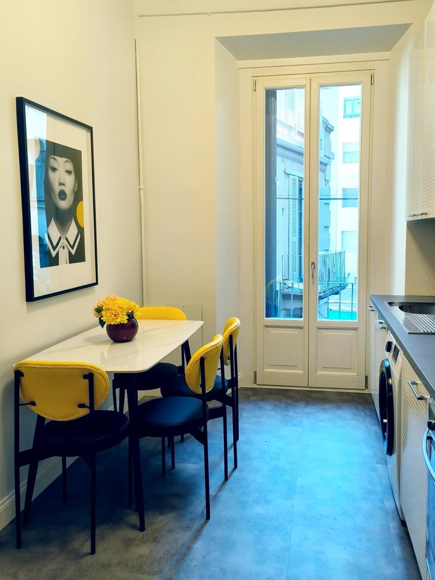 Citylife & Fiera With Ac, Wifi, Metro M1 And Airport Link Apartment